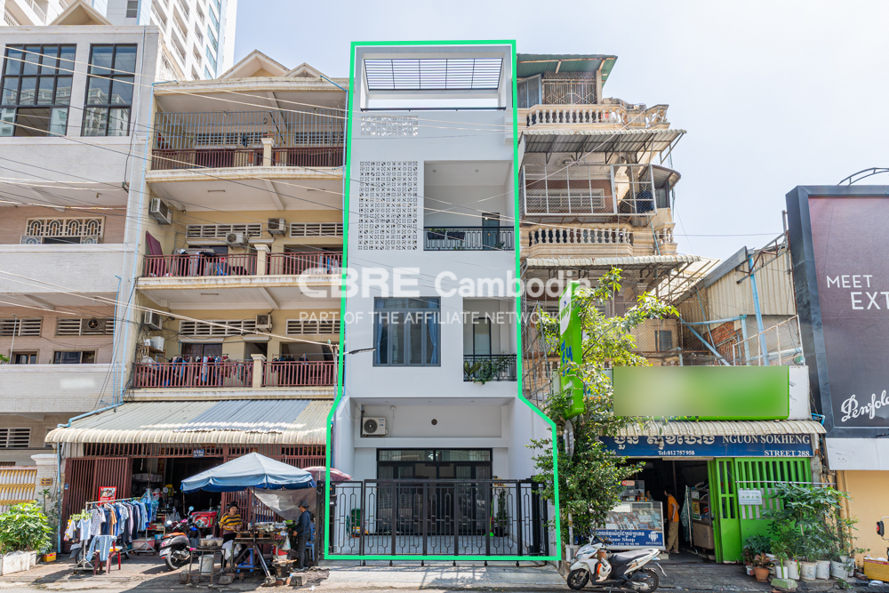 6 Bedroom Townhouse For Sale | BKK1 | Phnom Penh